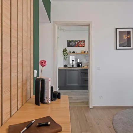 Rust & Апартаменты Бухарест