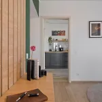 Rust & Apartman Bukarest